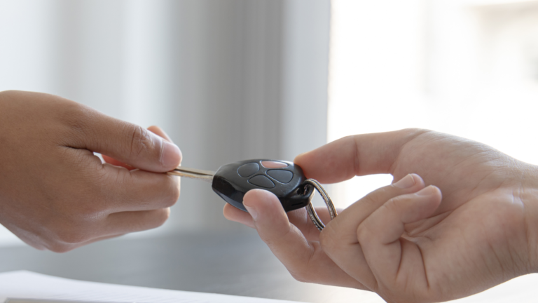 Replacement Of Car Keys With Reliability in Burbank, CA